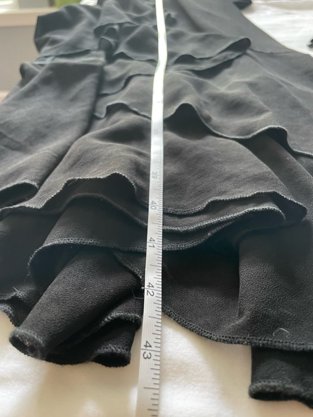 Miusol Black Lace Formal Evening Dress - Picture 13 of 16